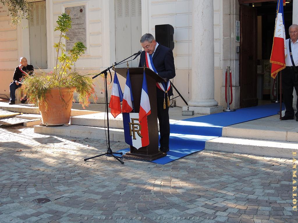 2025 09 25 OULLIOULES HOMMAGE NATIONAL AUX HARKIS (22).jpg